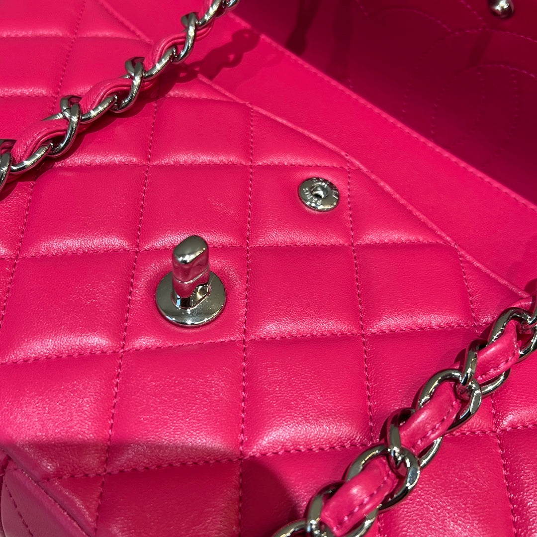 CH LARGE CLASSIC HANDBAG 30 Lambskin Rose Red