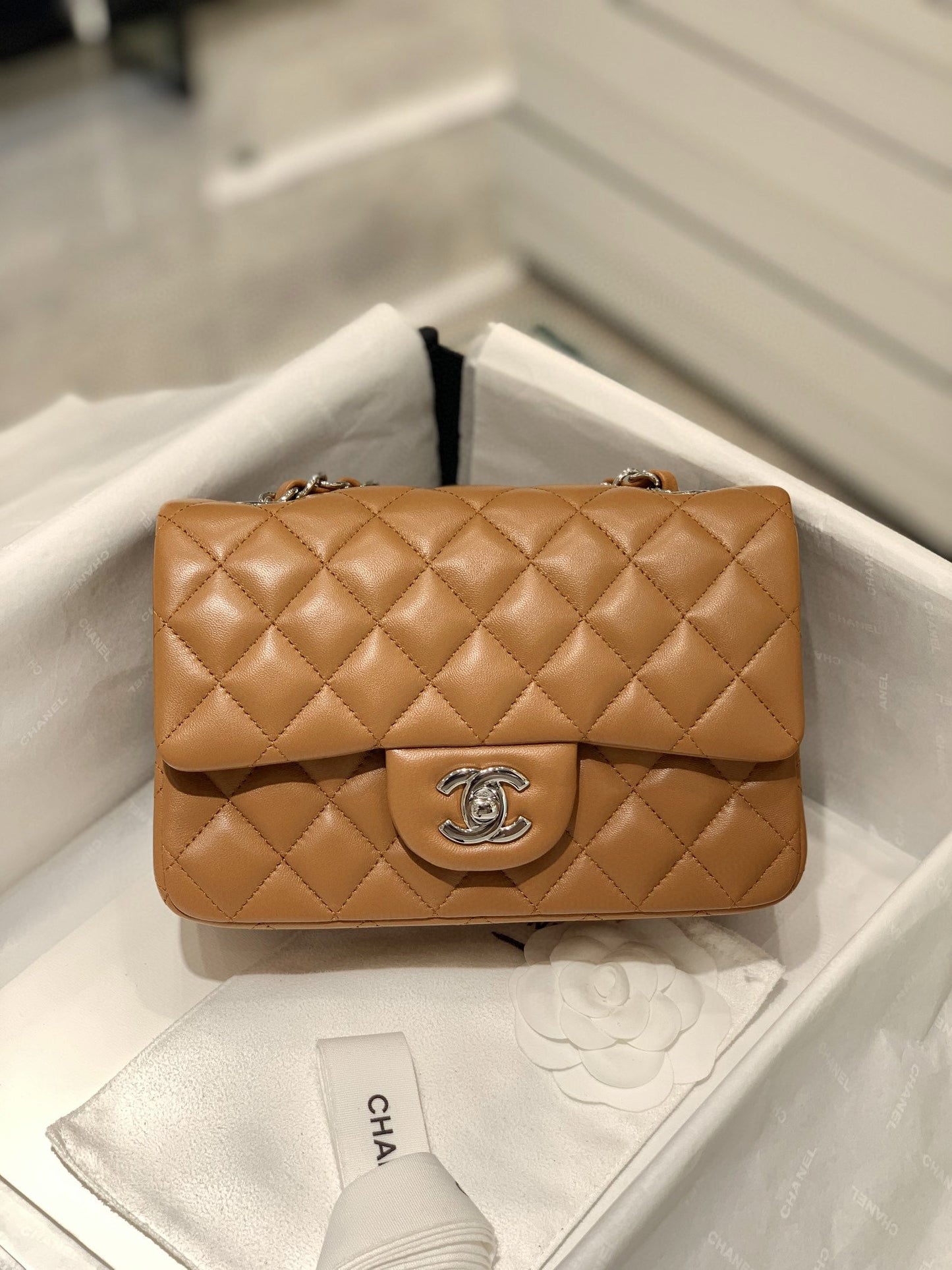 CH MINI CLASSIC HANDBAG 20 Lambskin Gold Brown