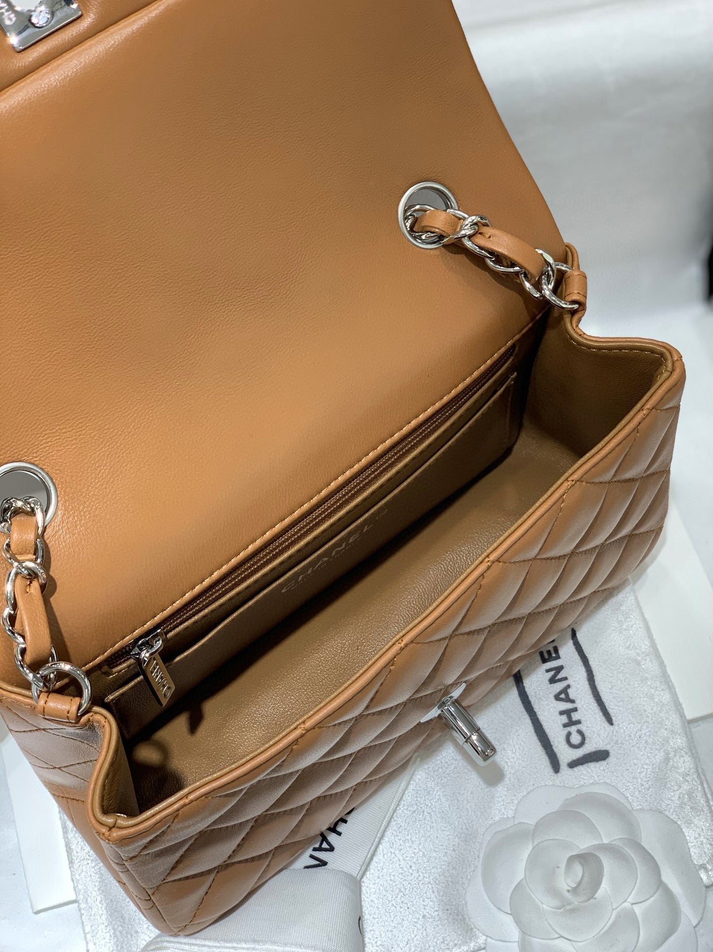 CH MINI CLASSIC HANDBAG 20 Lambskin Gold Brown