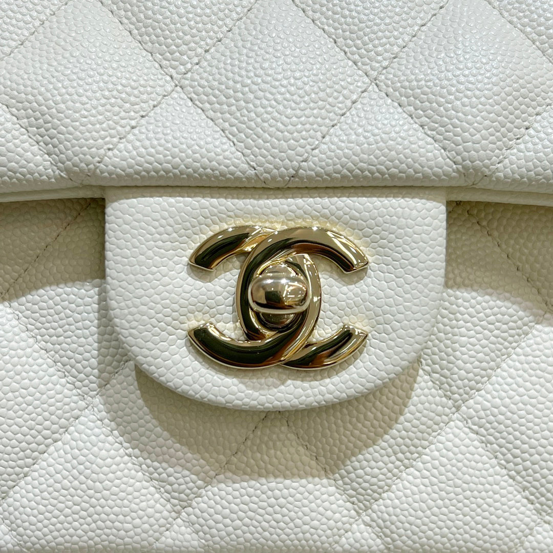 CH SMALL CLASSIC HANDBAG 23 Small Grained Calfskin Ivory White