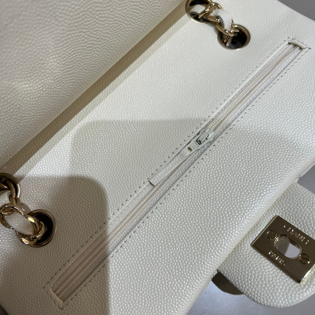 CH SMALL CLASSIC HANDBAG 23 Small Grained Calfskin Ivory White