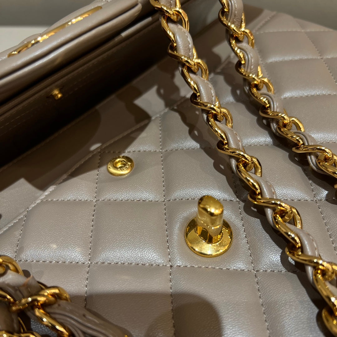 CH LARGE CLASSIC HANDBAG 30 Lambskin Turtledove Gray