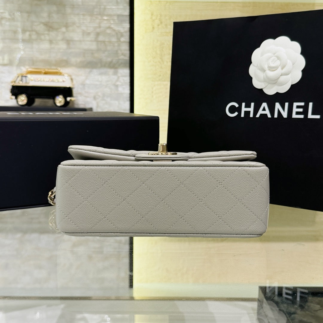 CH MINI CLASSIC HANDBAG 20 Small Grained Calfskin Light Grey