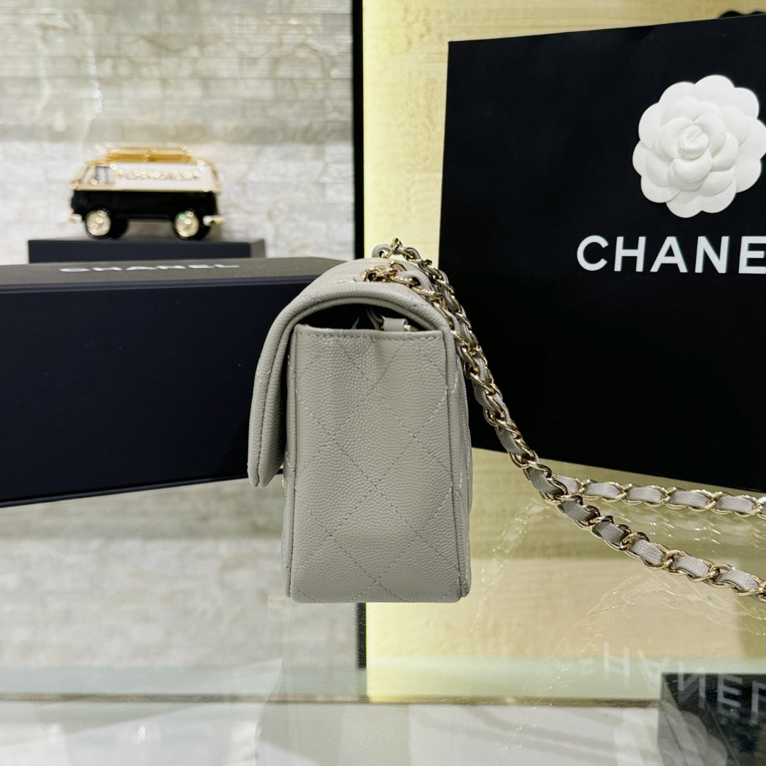CH MINI CLASSIC HANDBAG 20 Small Grained Calfskin Light Grey