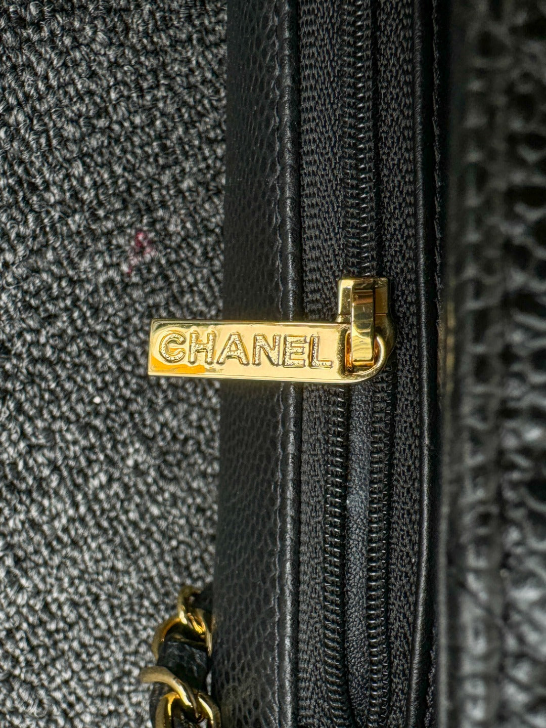 CH MINI CLASSIC HANDBAG 20 Grained Calfskin Black