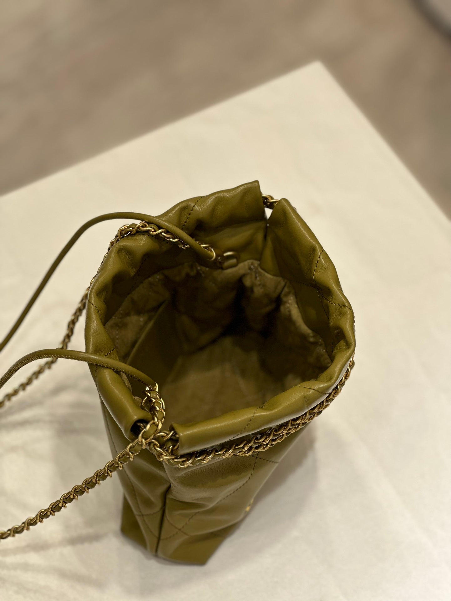 CH Hobo Bags MINI SAC 22