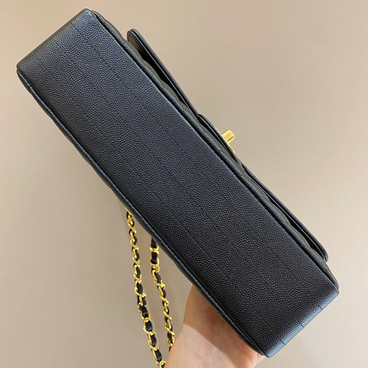 CH CLASSIC 11.12 HANDBAG 25.5 Small Grained Calfskin V Pattern Black