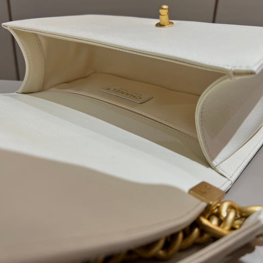 CH BOY HANDBAG 25 Small Grained Calfskin Ivory White