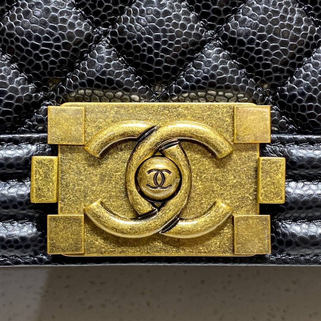 CH LARGE BOY HANDBAG 28 Grained Calfskin Black