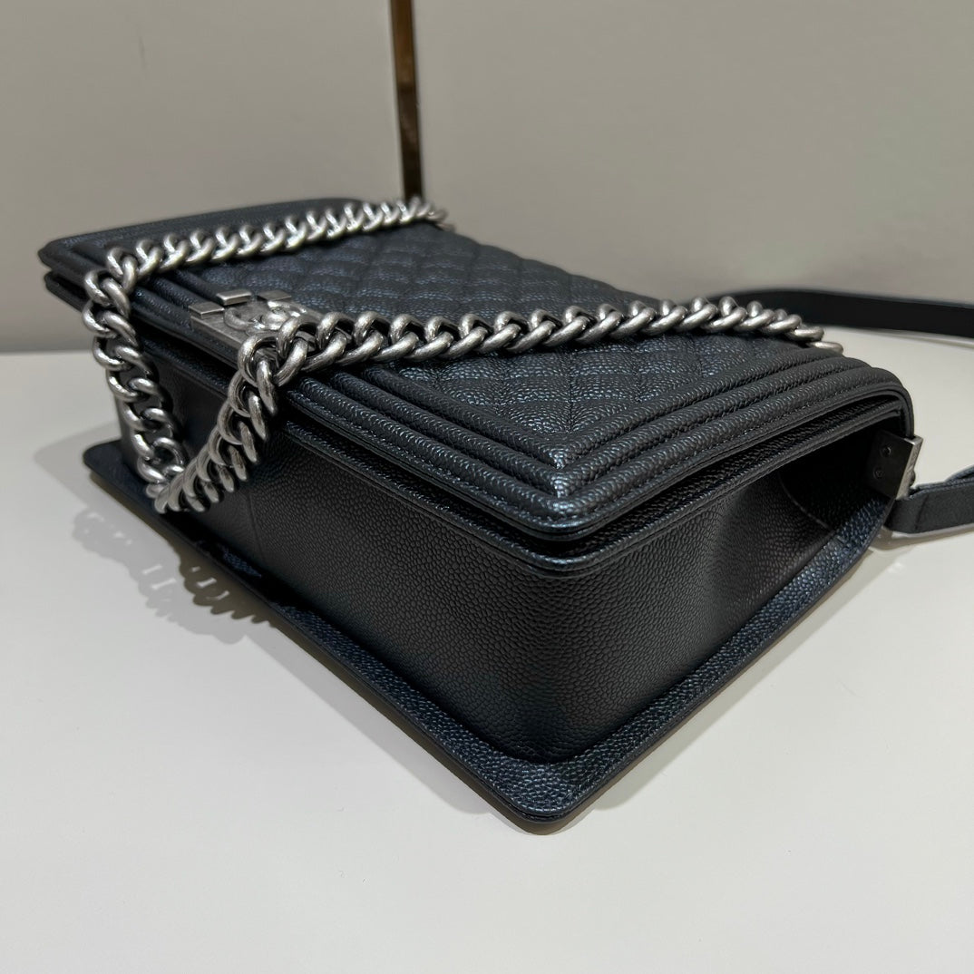 CH LARGE BOY HANDBAG 28 Grained Calfskin Black