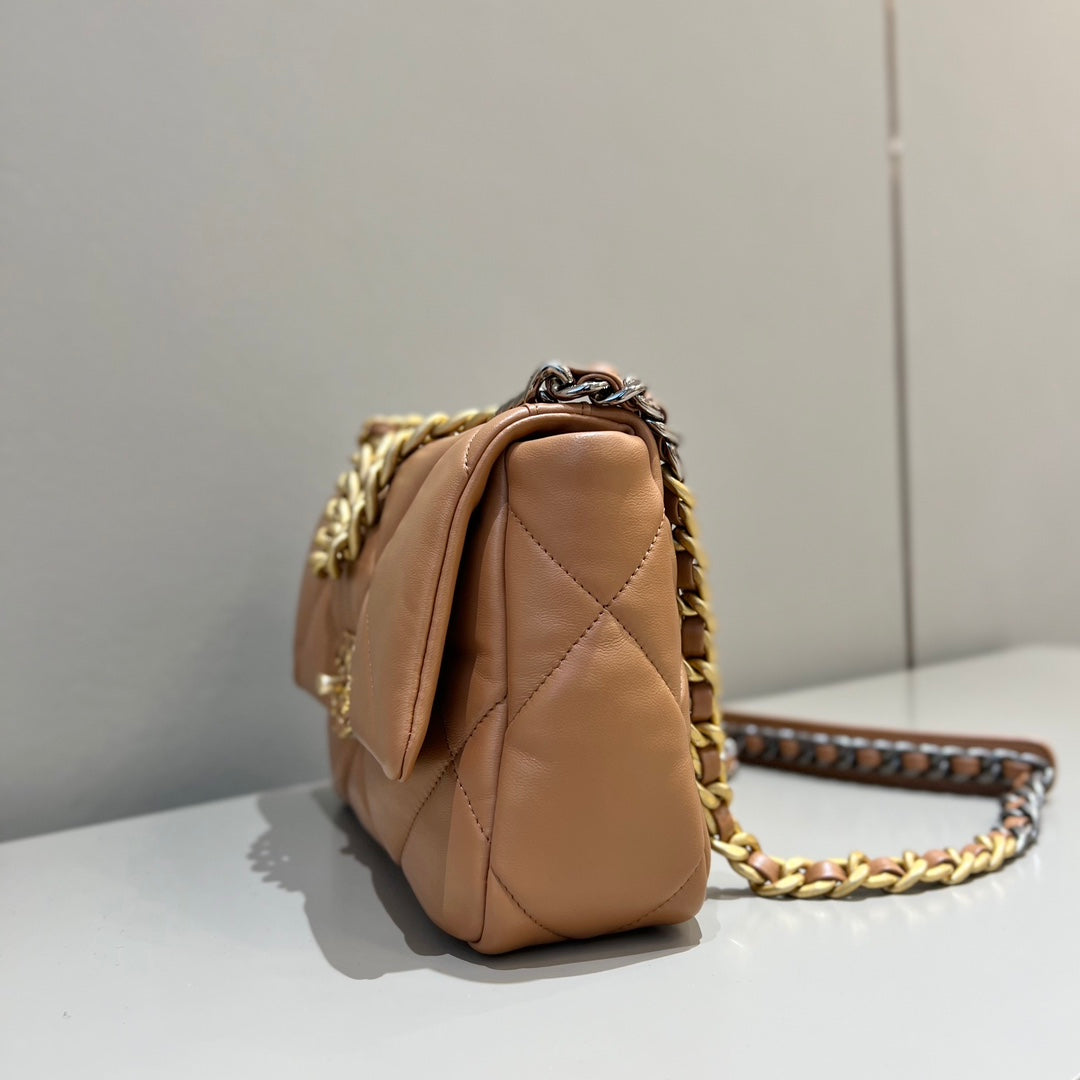 CH 19 HANDBAG 26 Lambskin Gold Brown