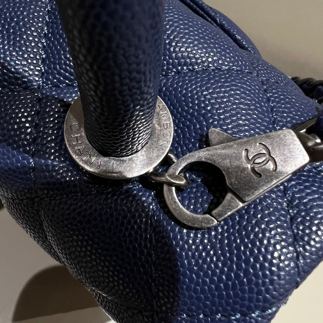 CH FLAP BAG WITH TOP HANDLE 24 Small Grained Calfskin Navy Blue