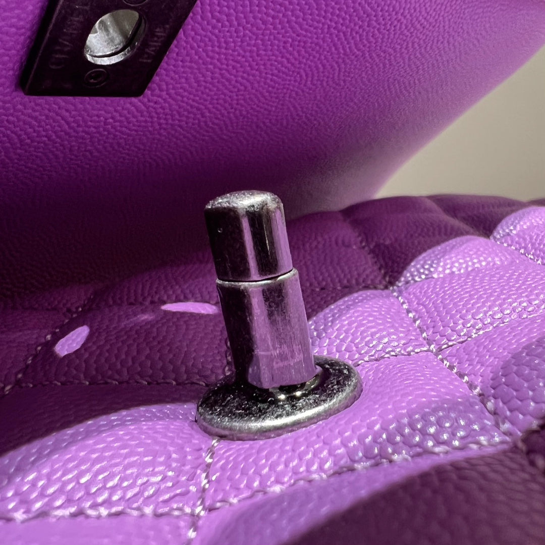CH LARGE FLAP BAG WITH TOP HANDLE 29 Small Grained Calfskin Lizard Handle Taro Purple