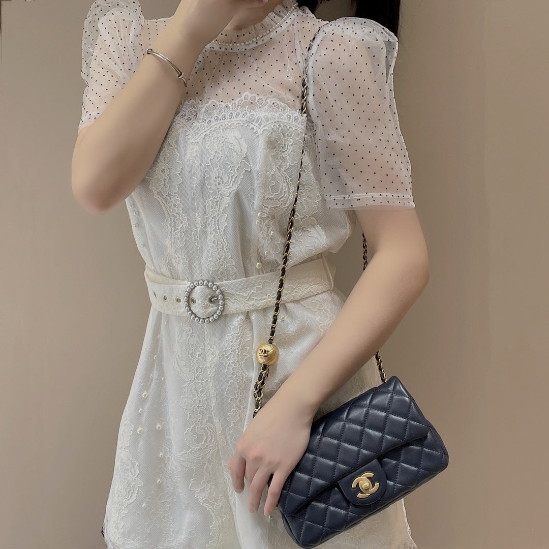 CH CF20 Golden Globe CLASSIC HANDBAG Lambskin Deep sea blue