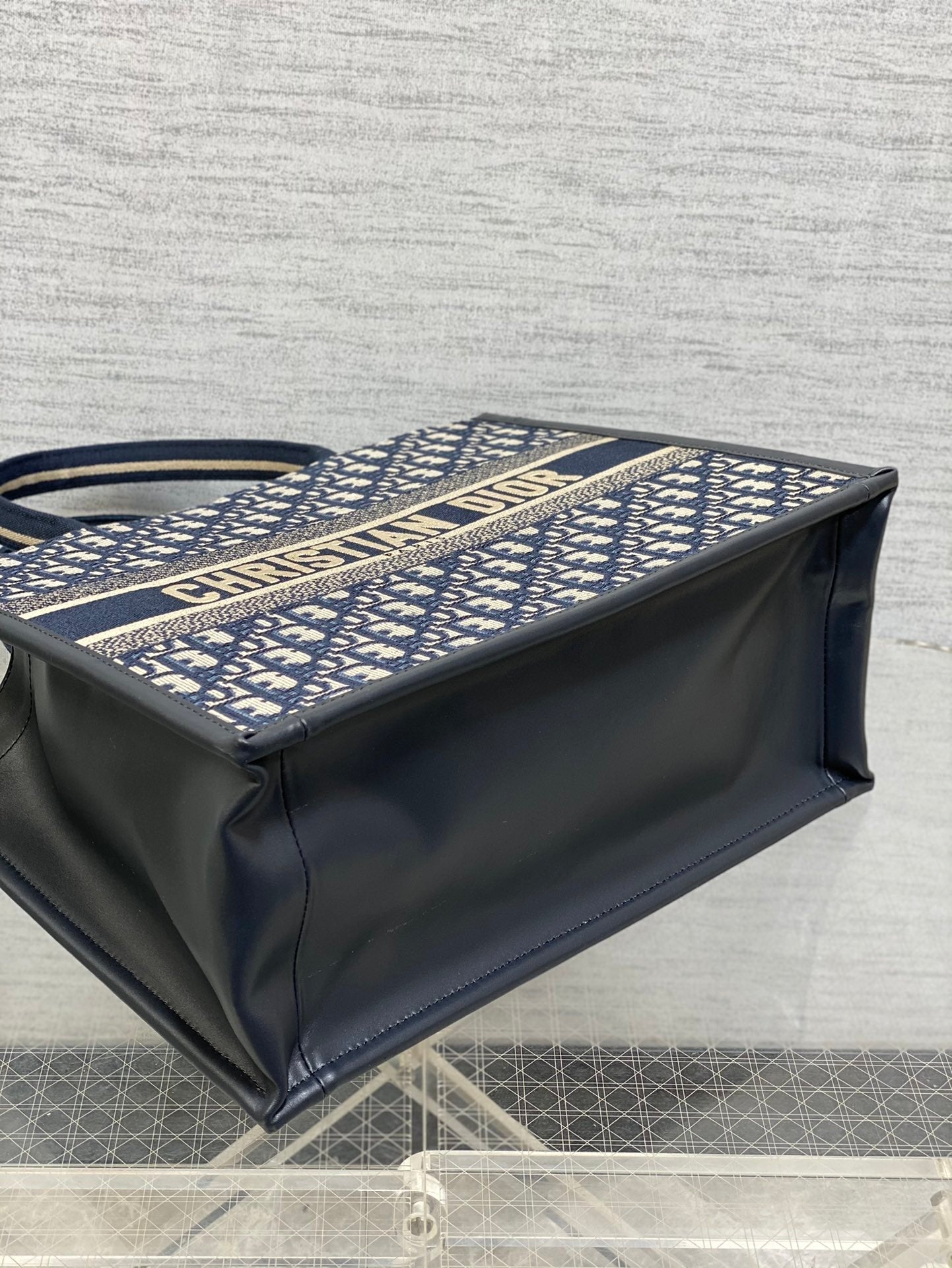 DO Book Tote Bag Blue Di0r Oblique Embroidery and Calfskin