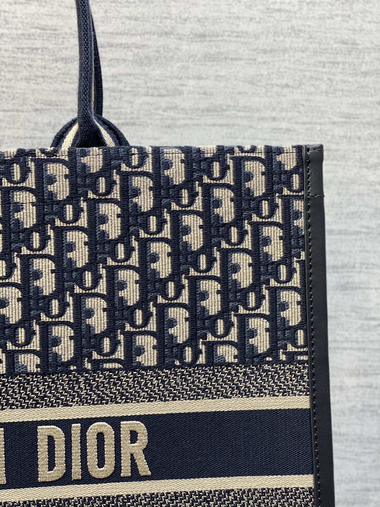 DO Book Tote Bag Blue Di0r Oblique Embroidery and Calfskin