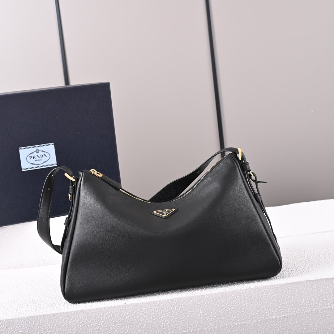 PD Aimée large leather shoulder bag