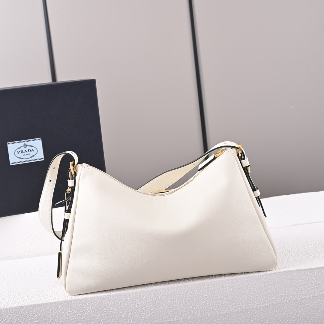 PD Aimée large leather shoulder bag