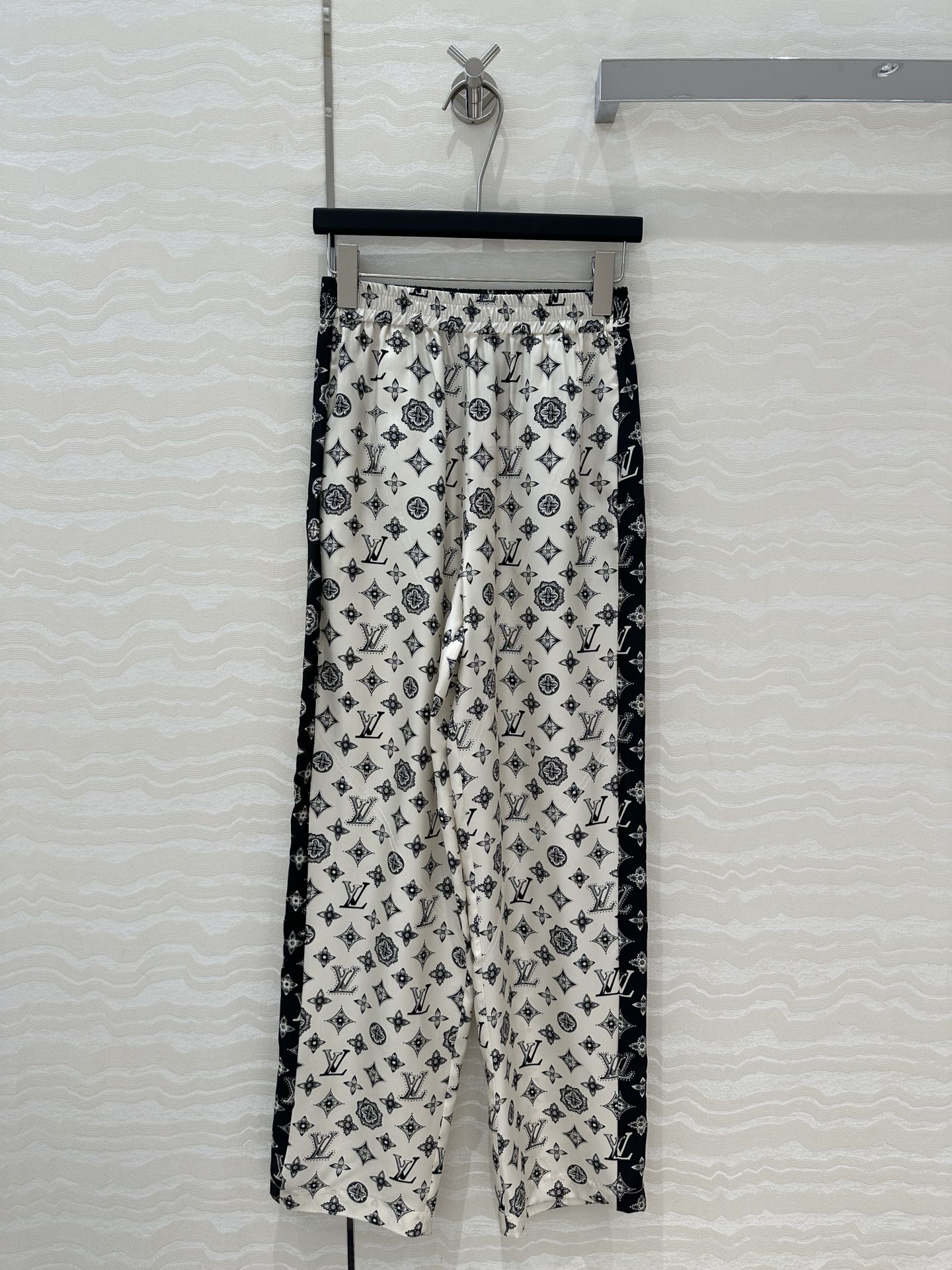 L 25ss silk pants