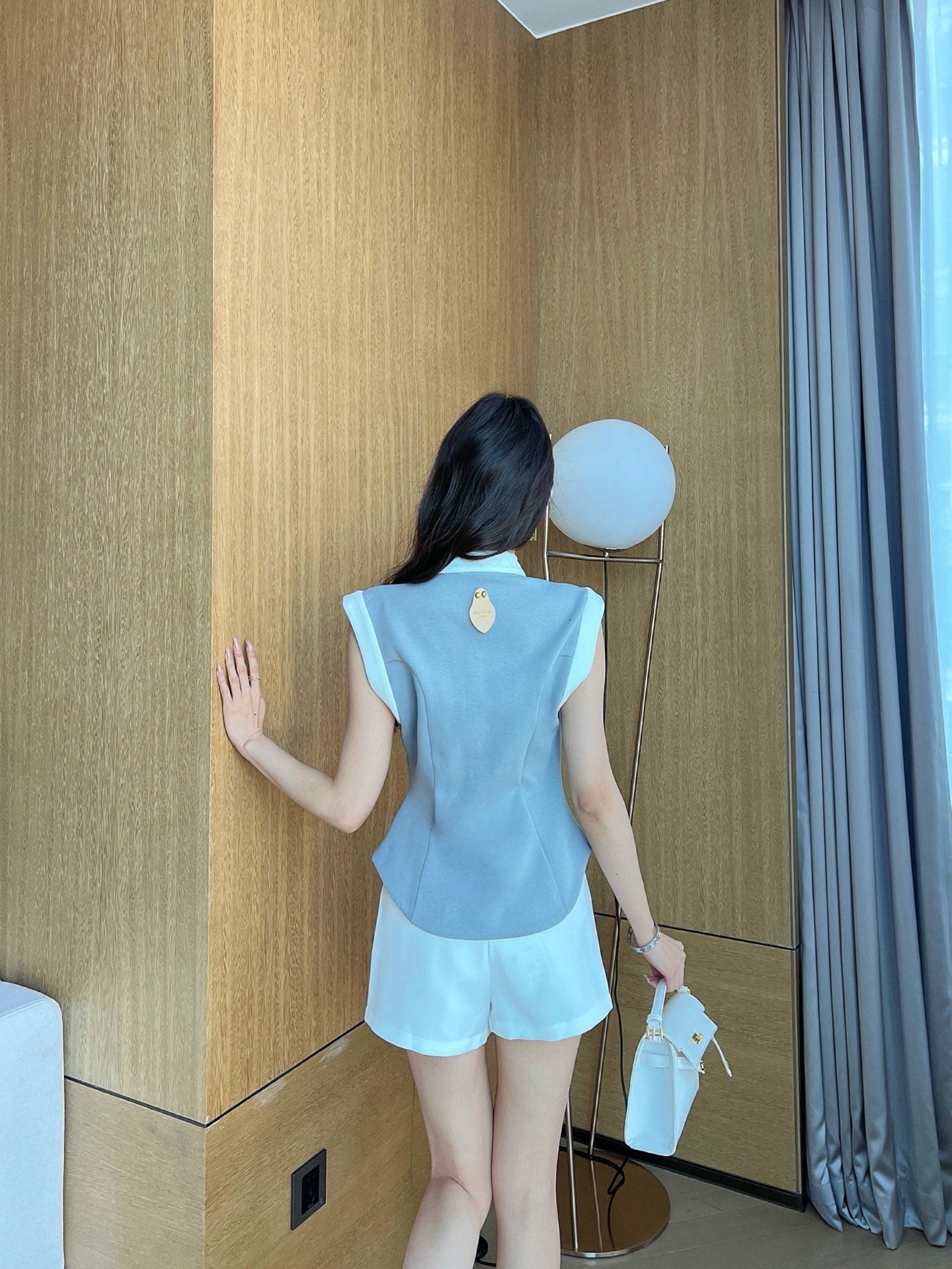 L 25ss vest