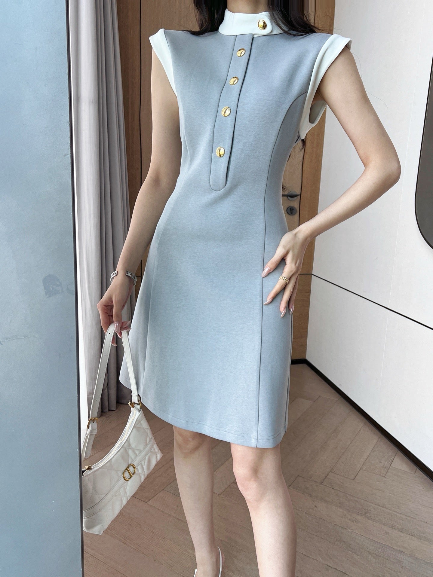 L 25ss sleeveless shirt dress