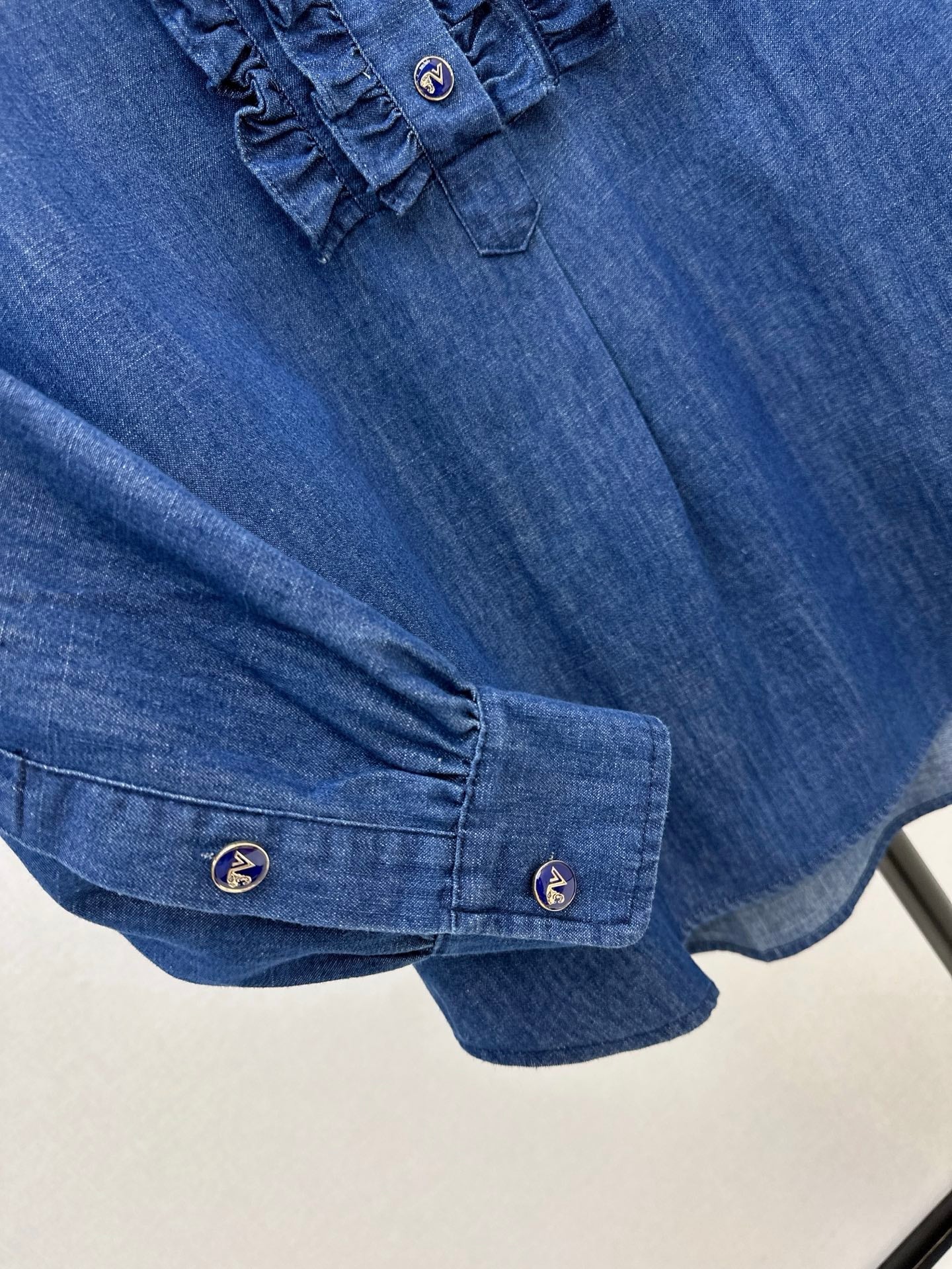 val 25ss denim shirt