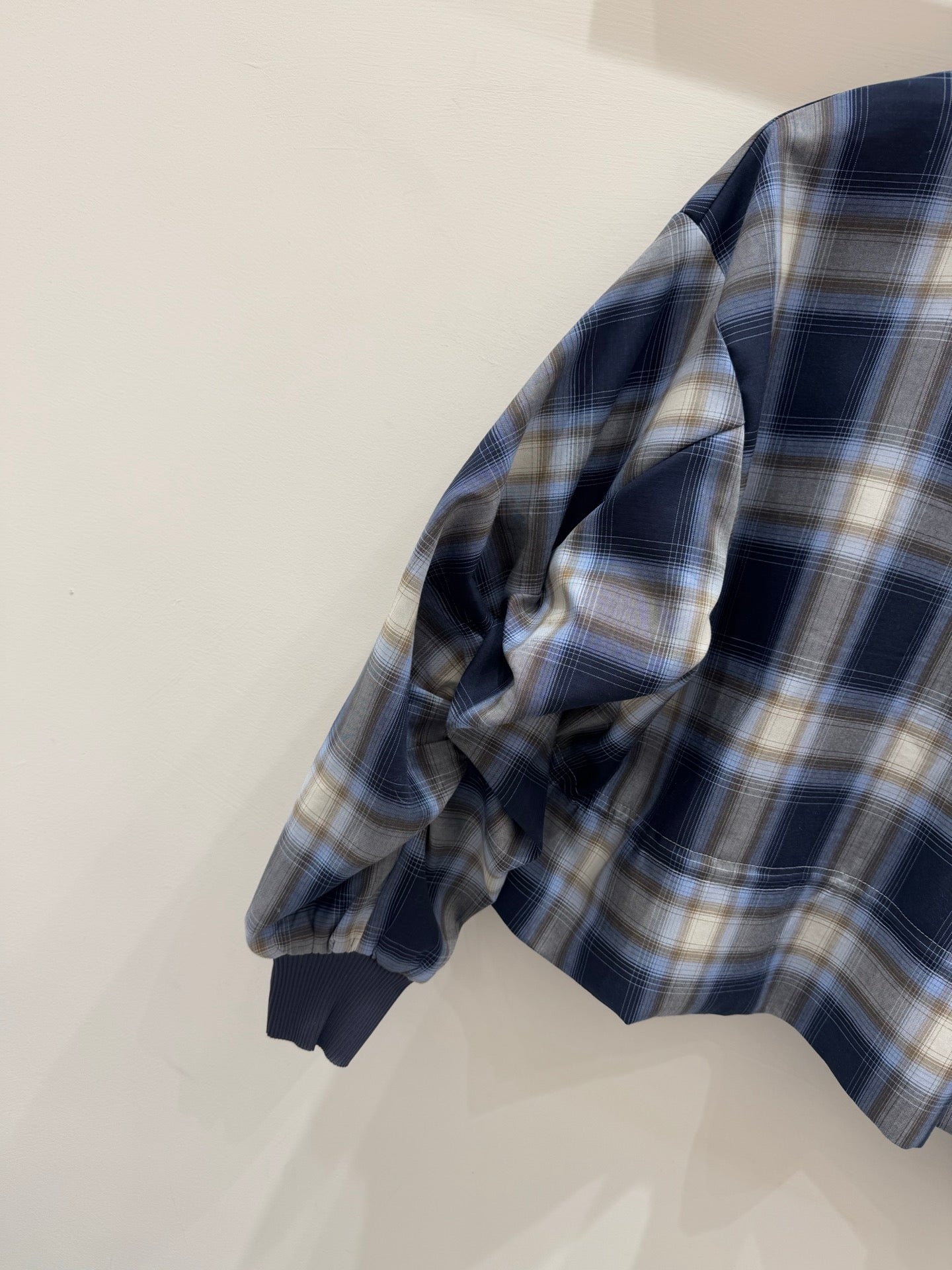 Lo 25ss embroidered jacket