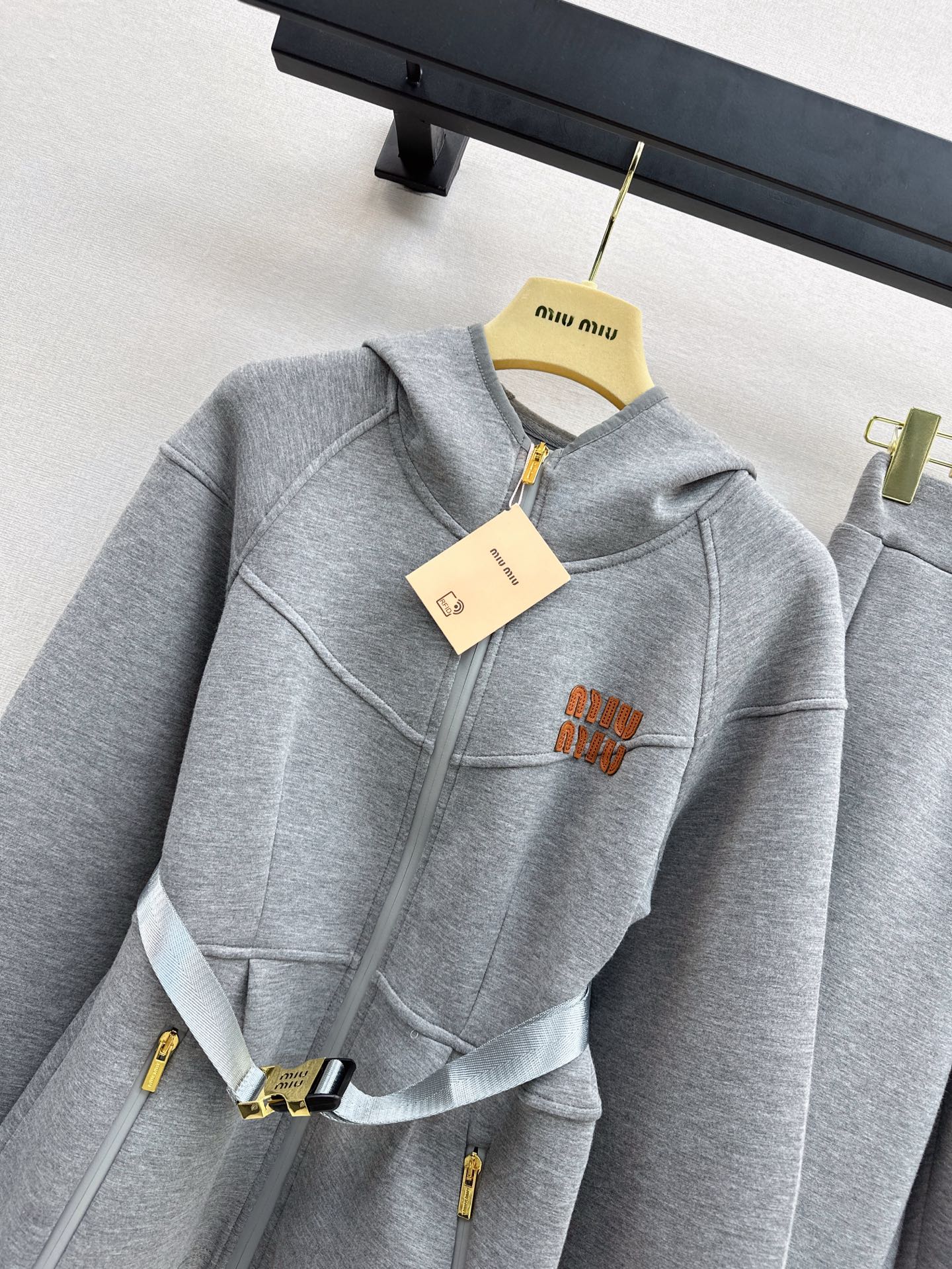 MI 25SS hooded tracksuit