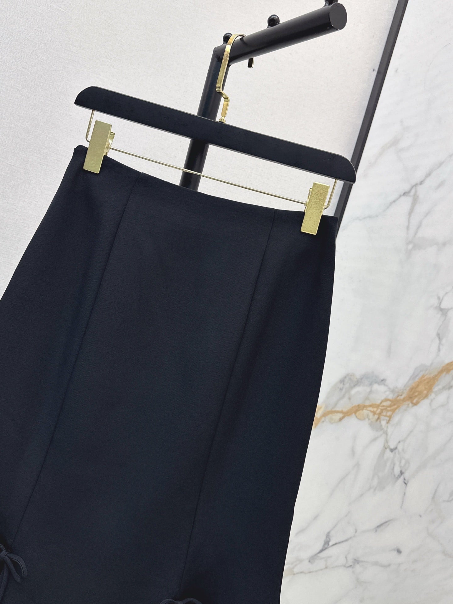 Val 25ss ruffle skirt