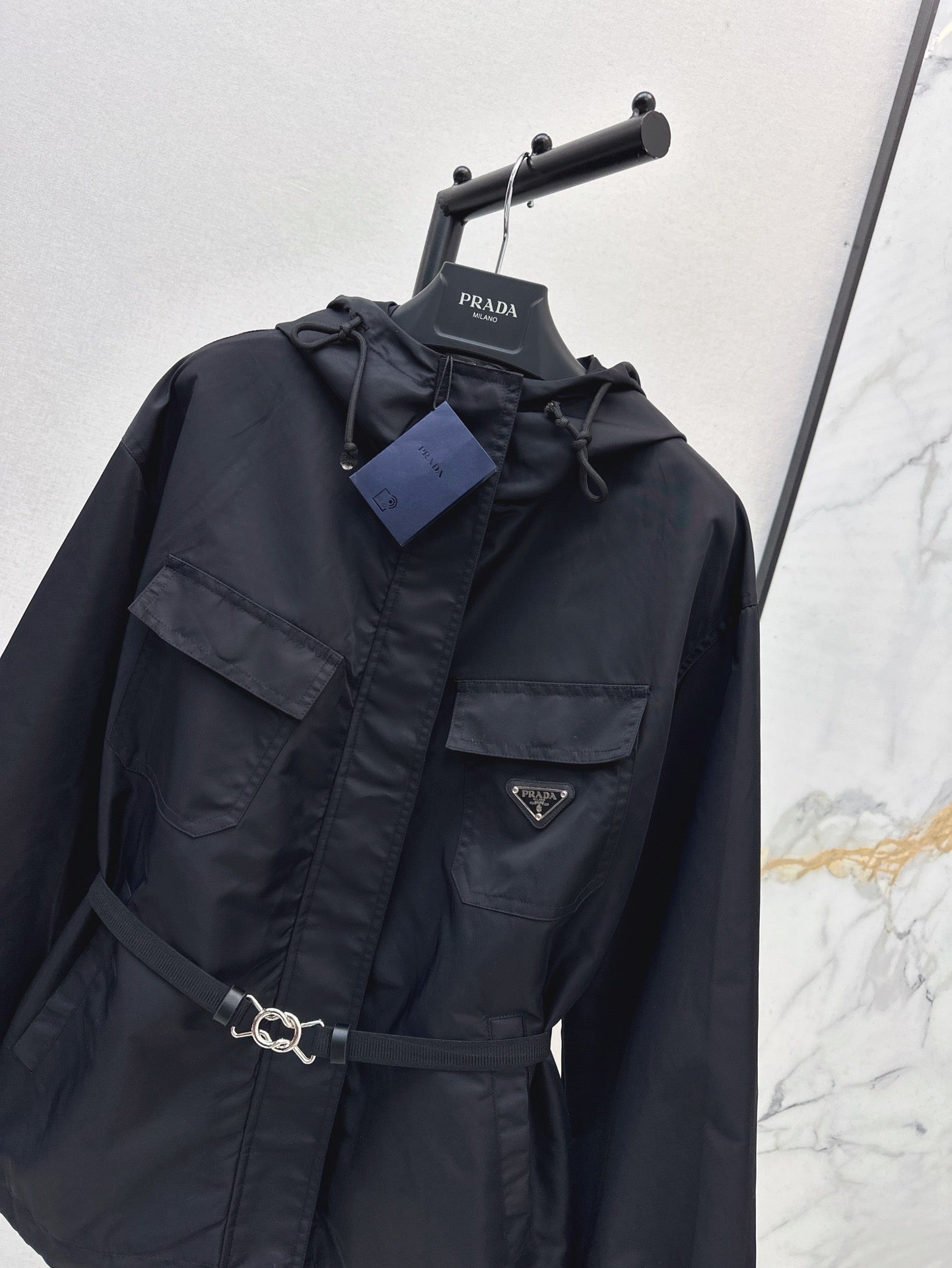 P 25ss hooded trench coat