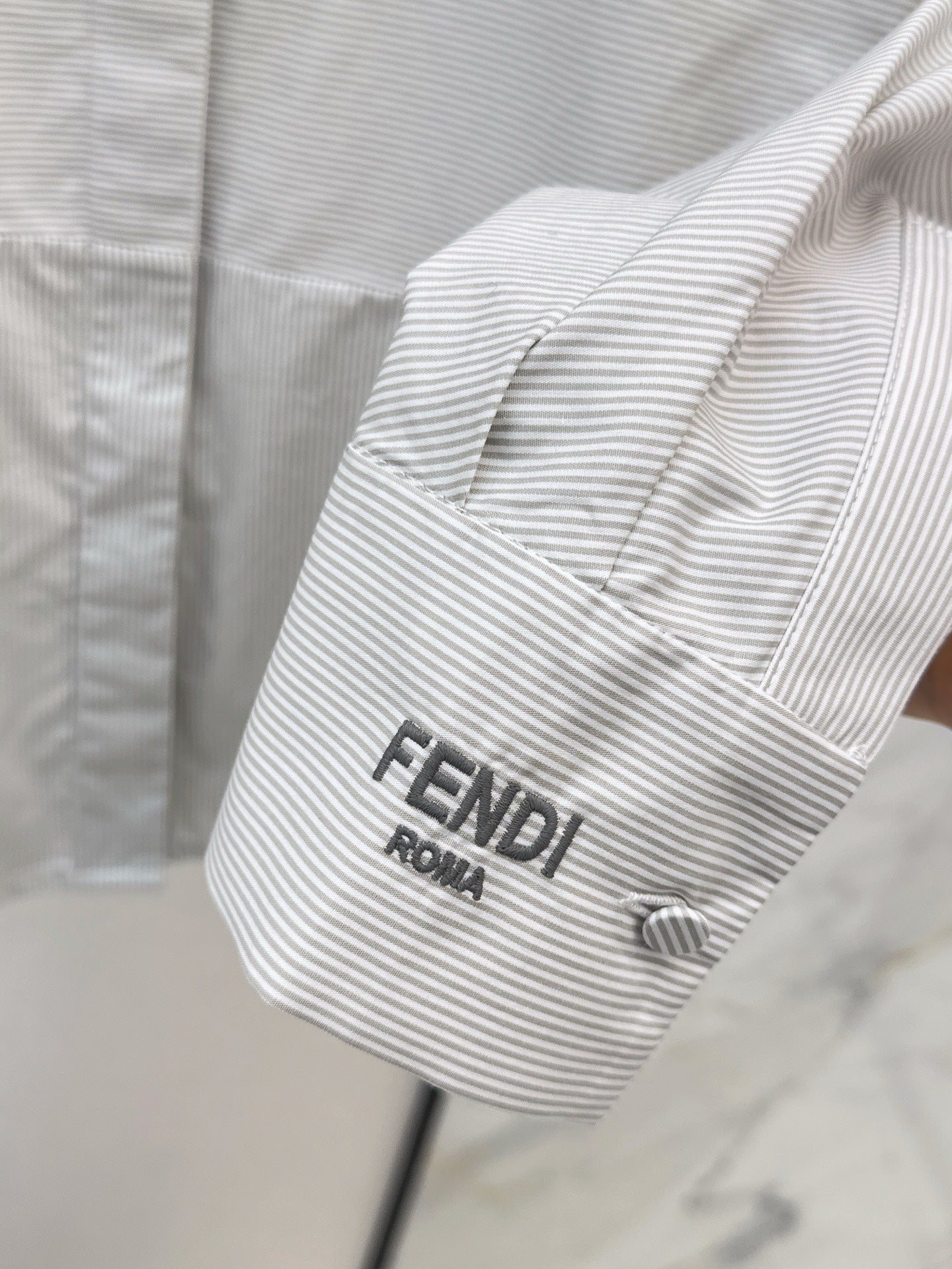 Fe 25ss buttons shirt