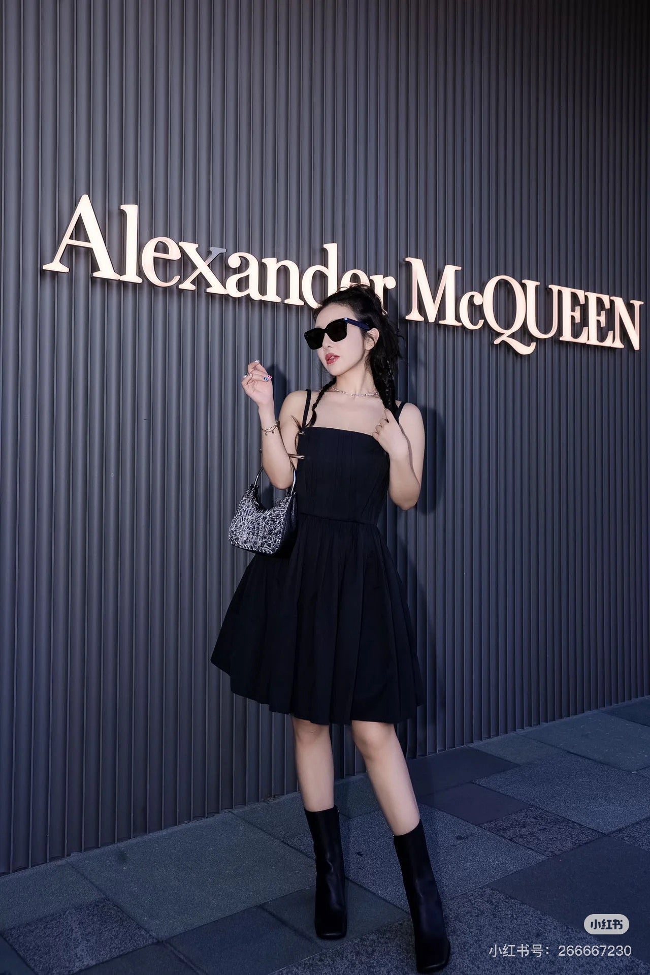 mc 25ss slip dress