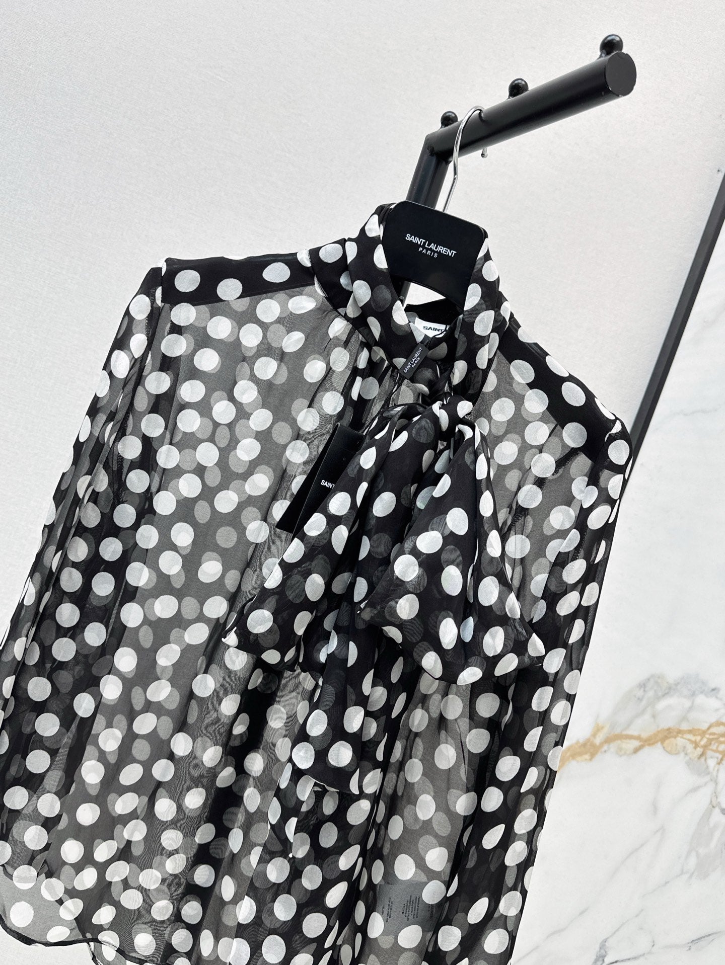 sa 25ss Silk shirt
