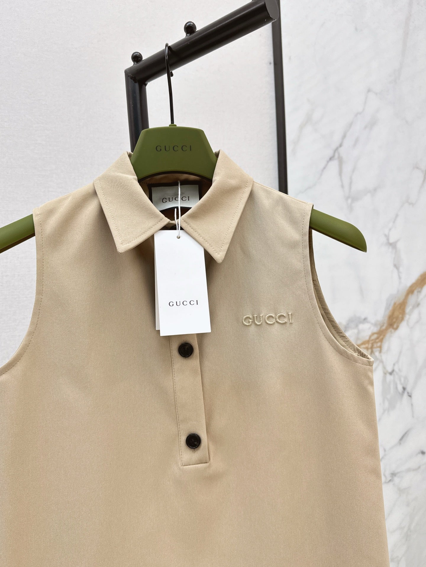 G 25ss sleeveless dress