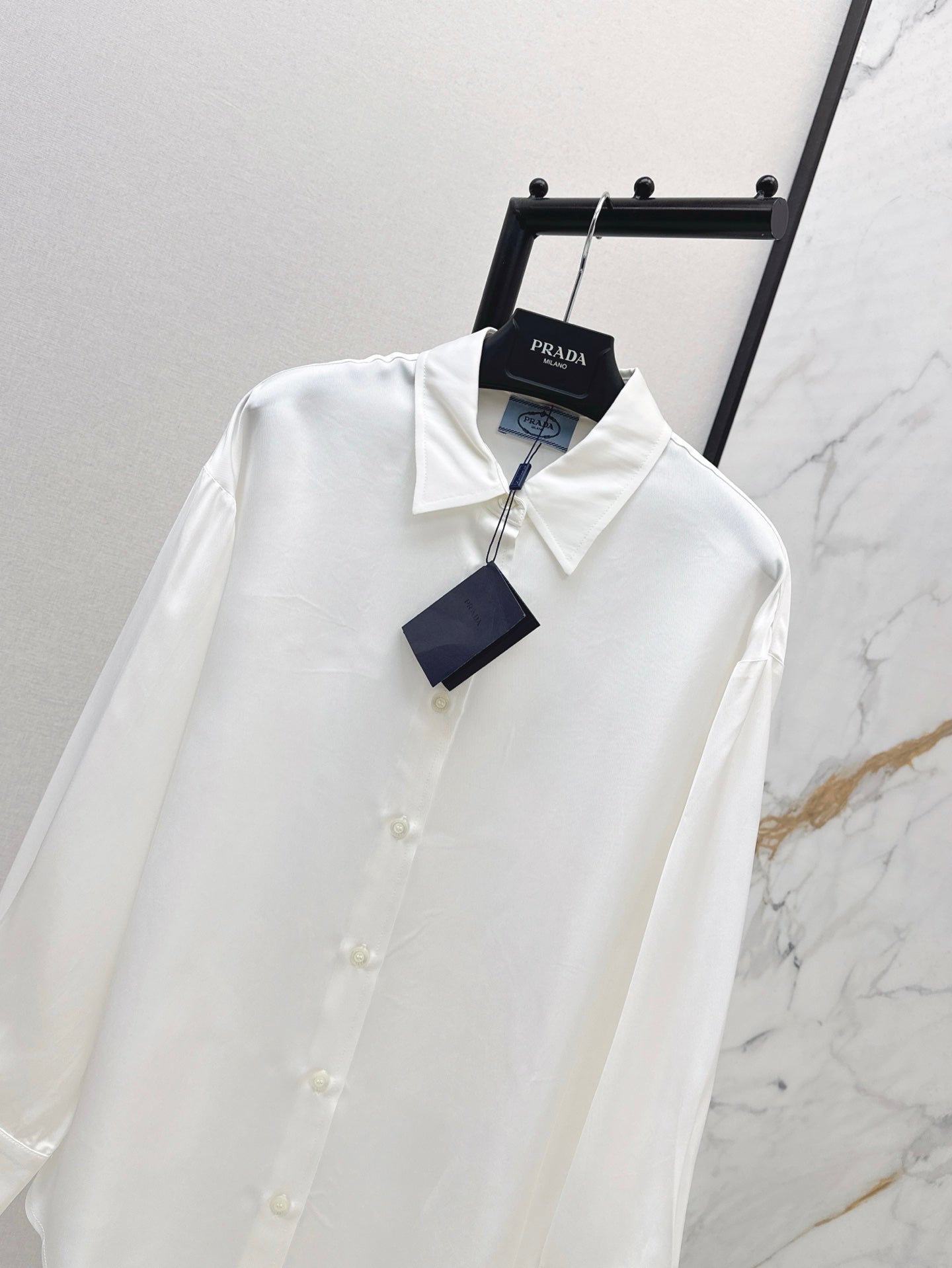 P 25SS saint shirt