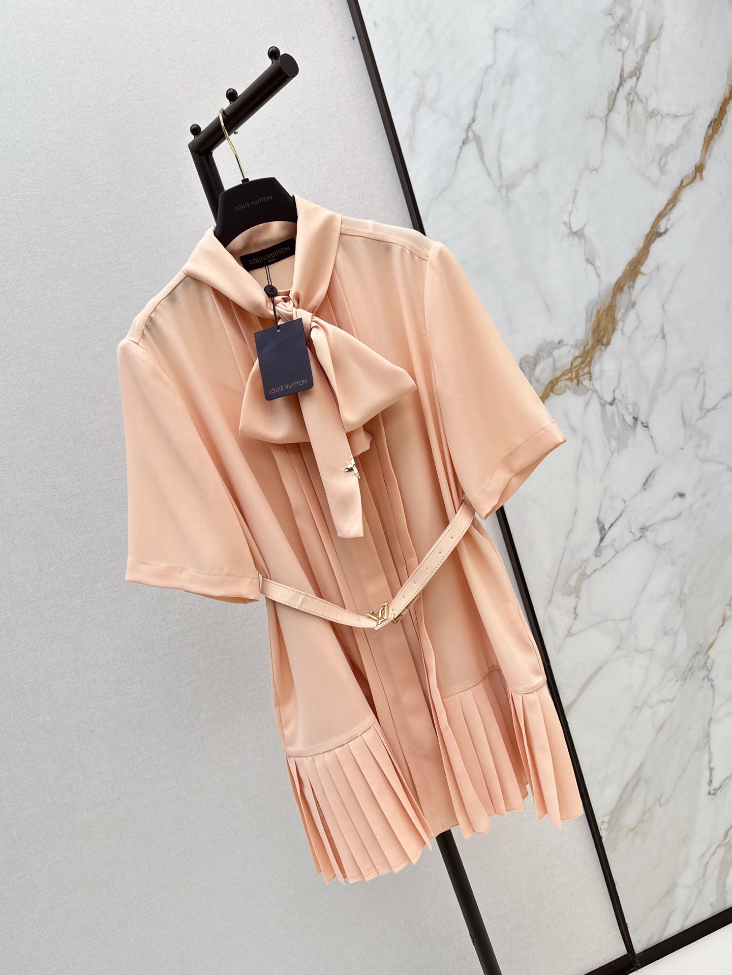 L 25ss ruffle dress
