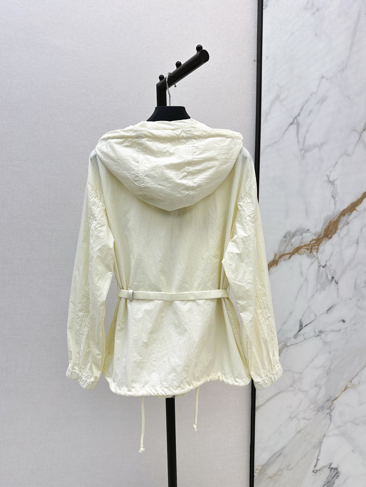 P 25SS hooded jacket