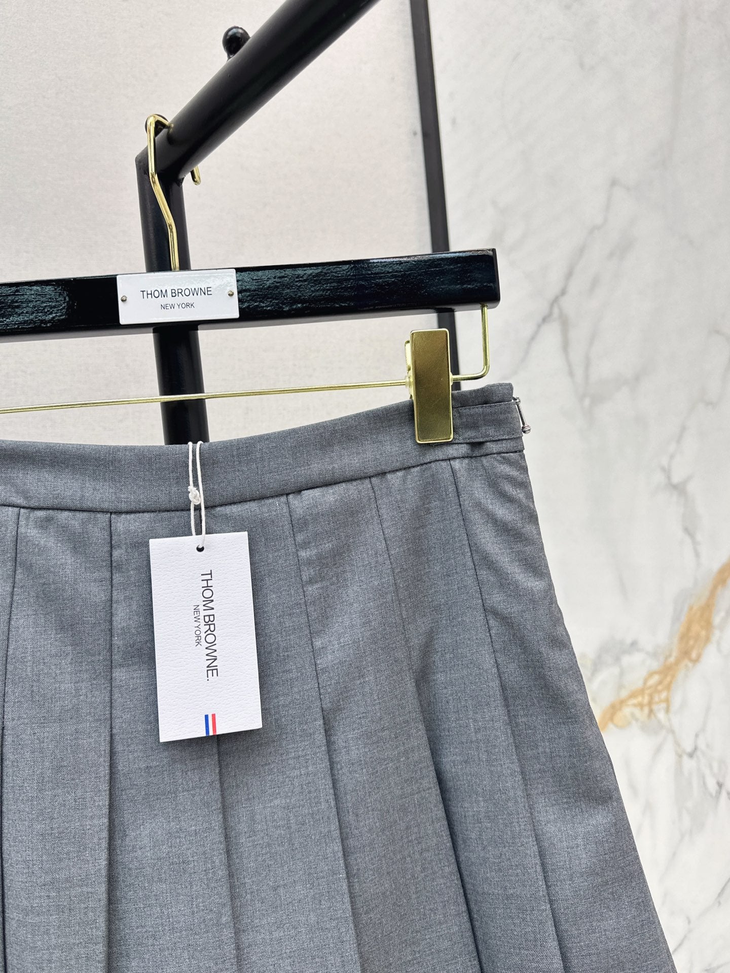 Th 25ss ruffle skirt