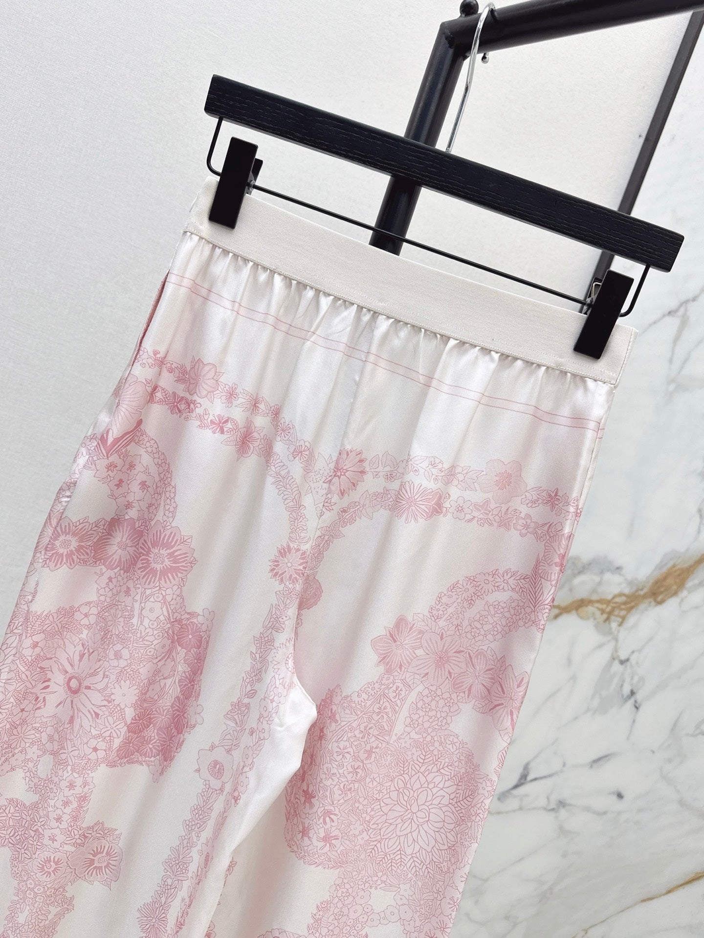 H 25ss Silk pants