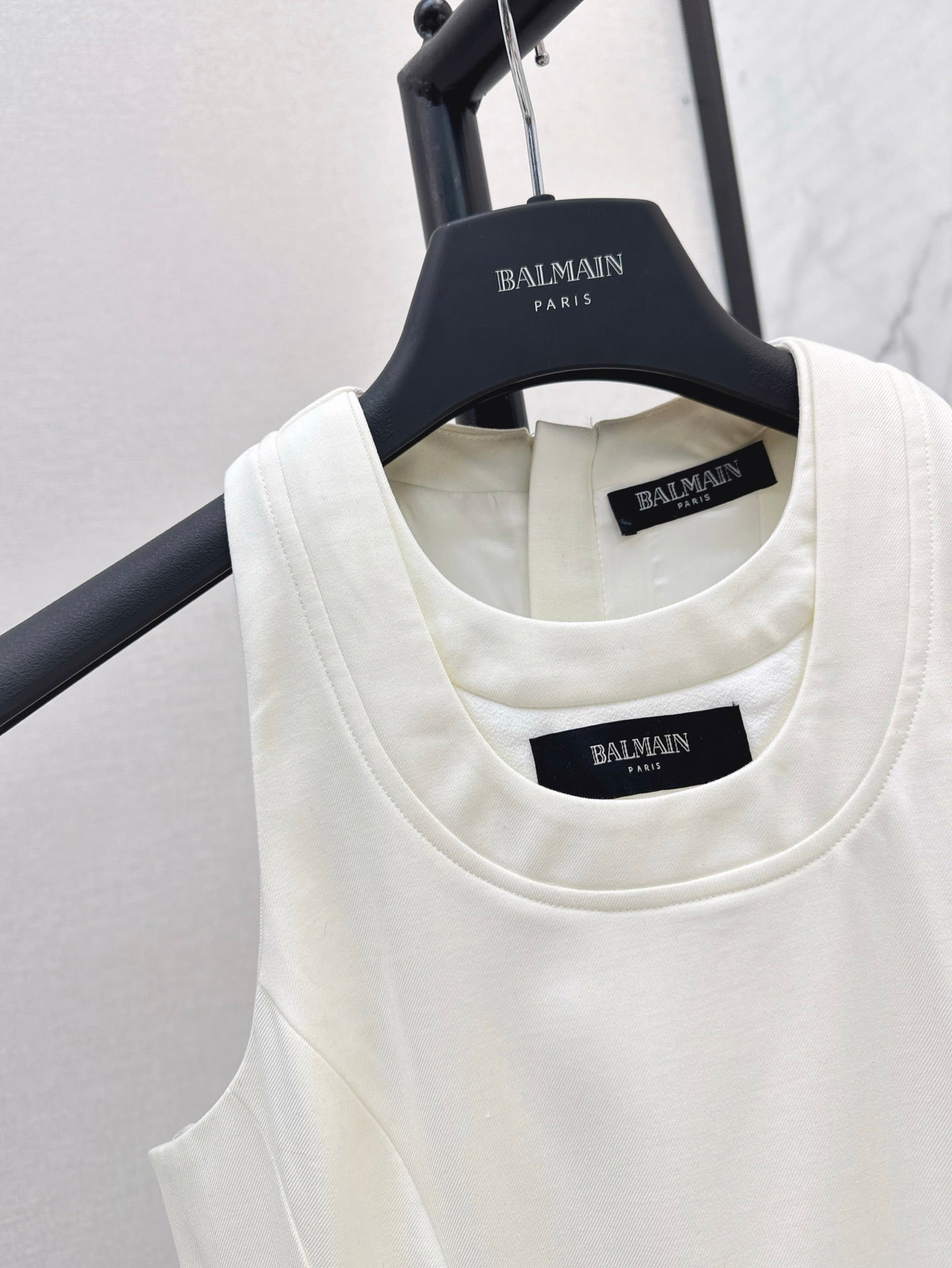 Ba 25ss sleeveless dress