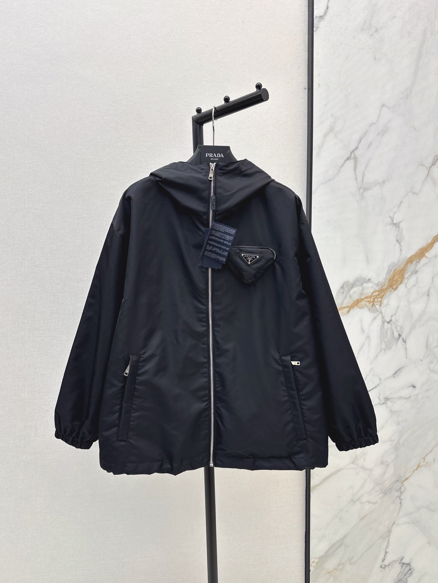 p 25ss hooded jacket