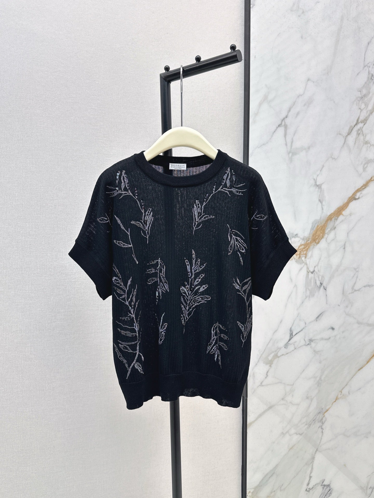 br 25ss beaded t-shirt