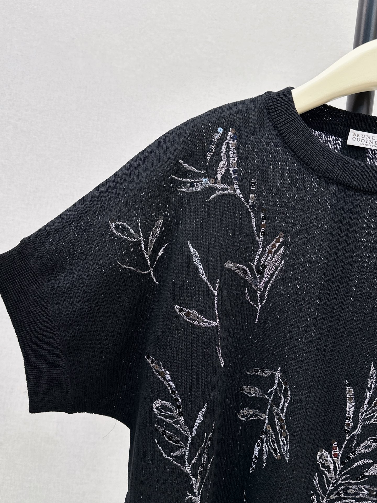 br 25ss beaded t-shirt