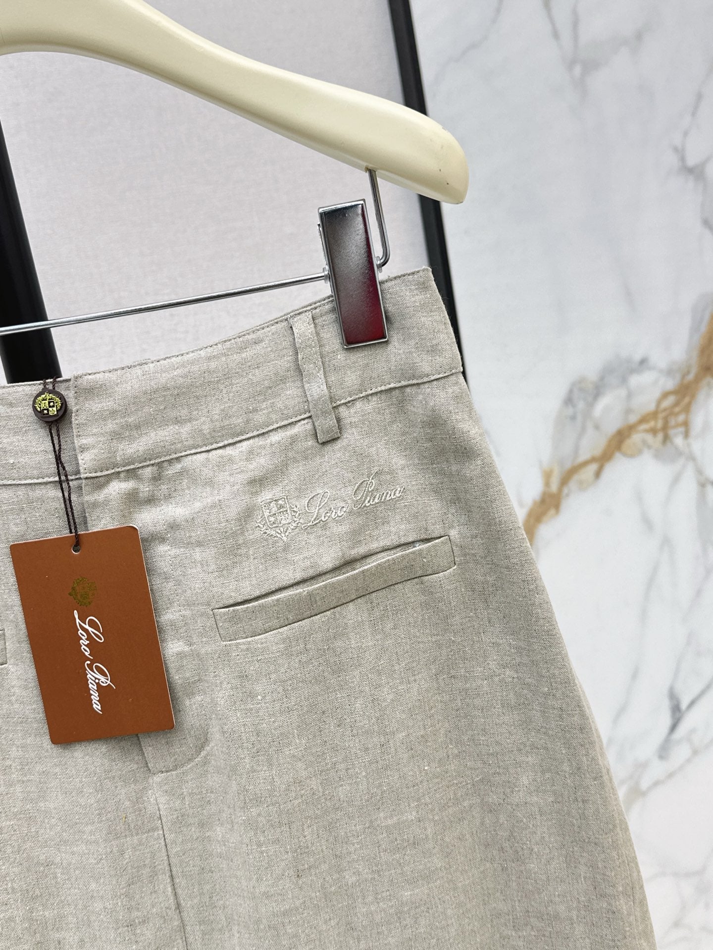 Lo 25ss linen skirt