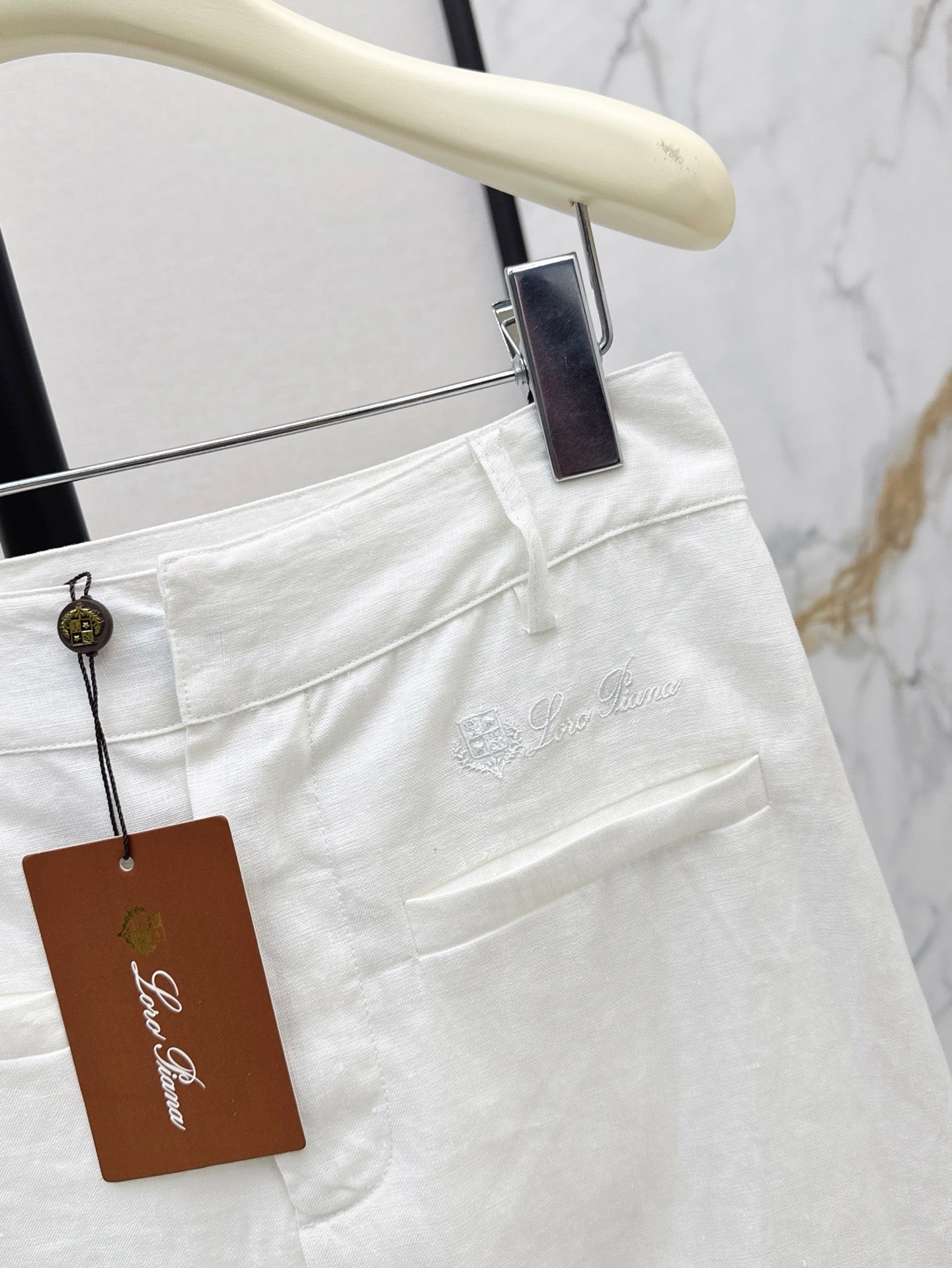 Lo 25ss linen skirt