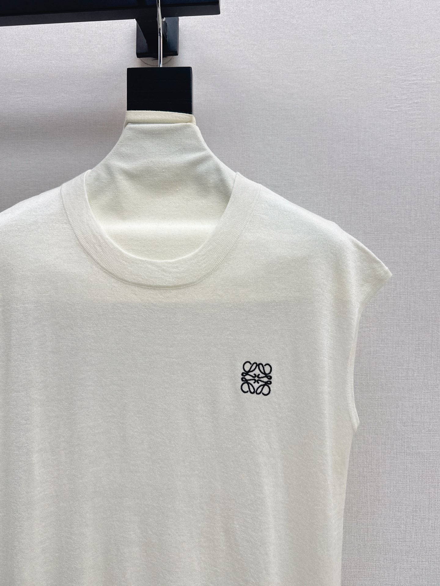 Loe 25ss knit sleeveless