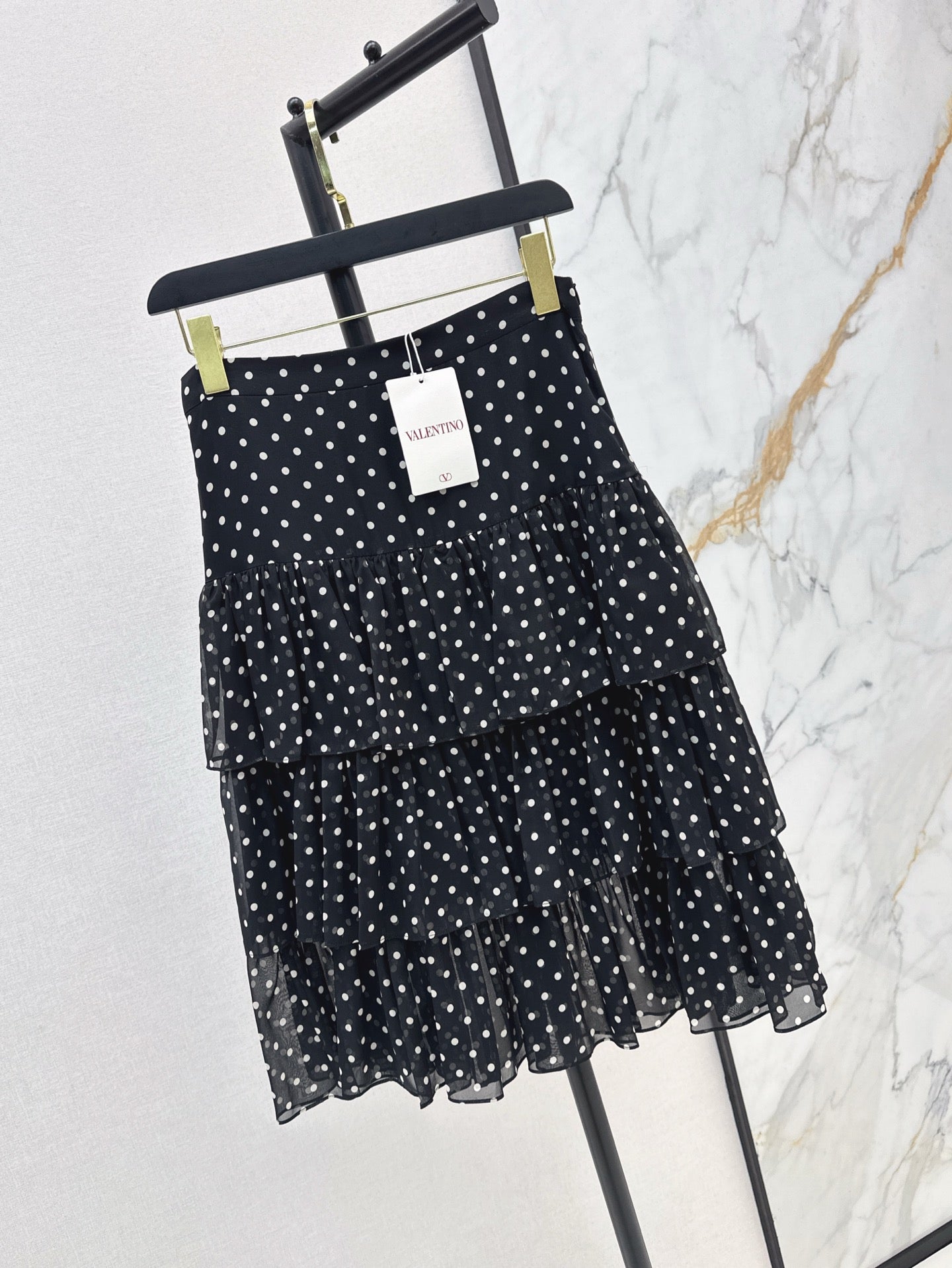 Val 25ss silk ruffle skirt