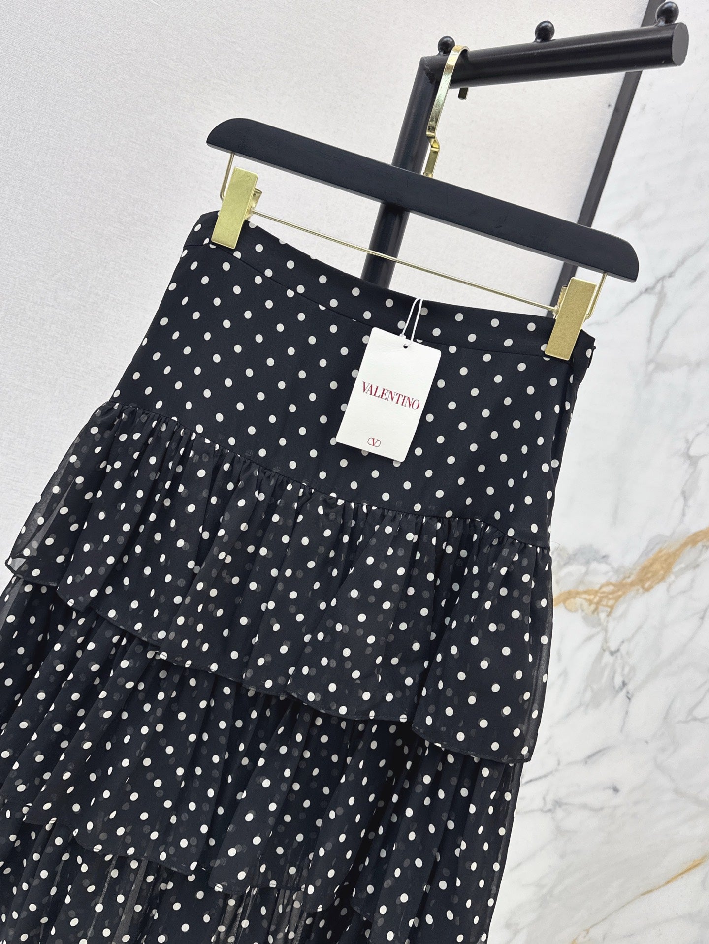 Val 25ss silk ruffle skirt