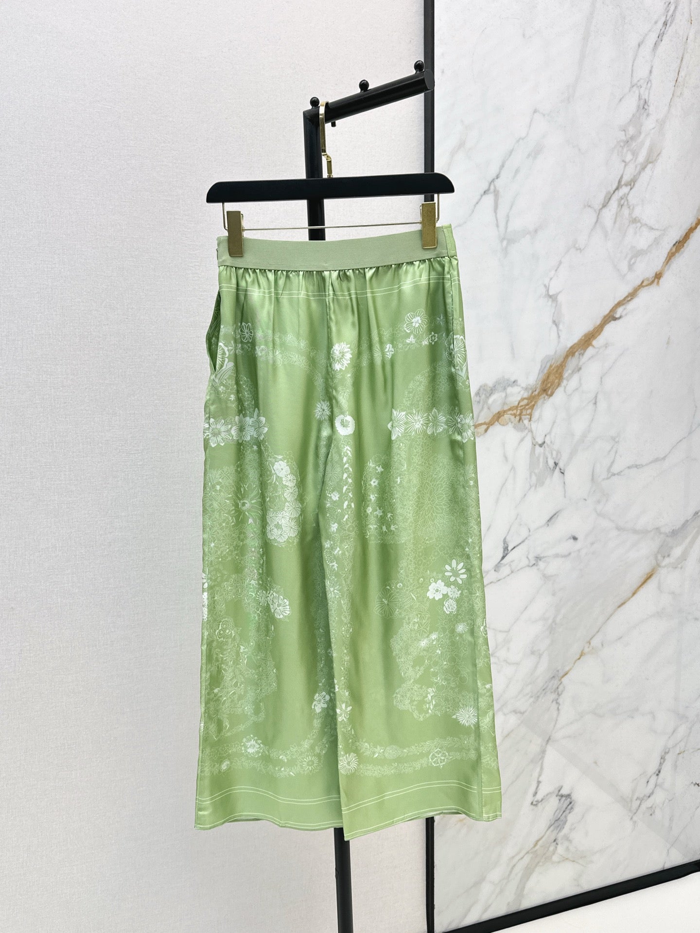 H 25ss silk wide-leg pants