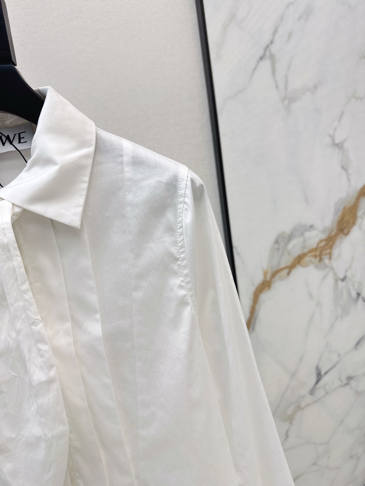 Loe 25ss pleated shirt